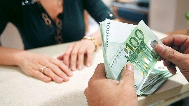 Συντάξεις: Αυτά είναι τα όρια ηλικίας για τις γυναίκες στο Δημόσιο